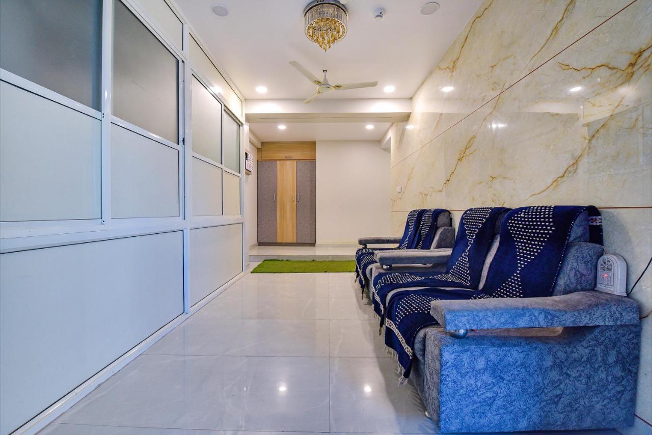 Fabexpress Canada Ahmedabad Exterior photo